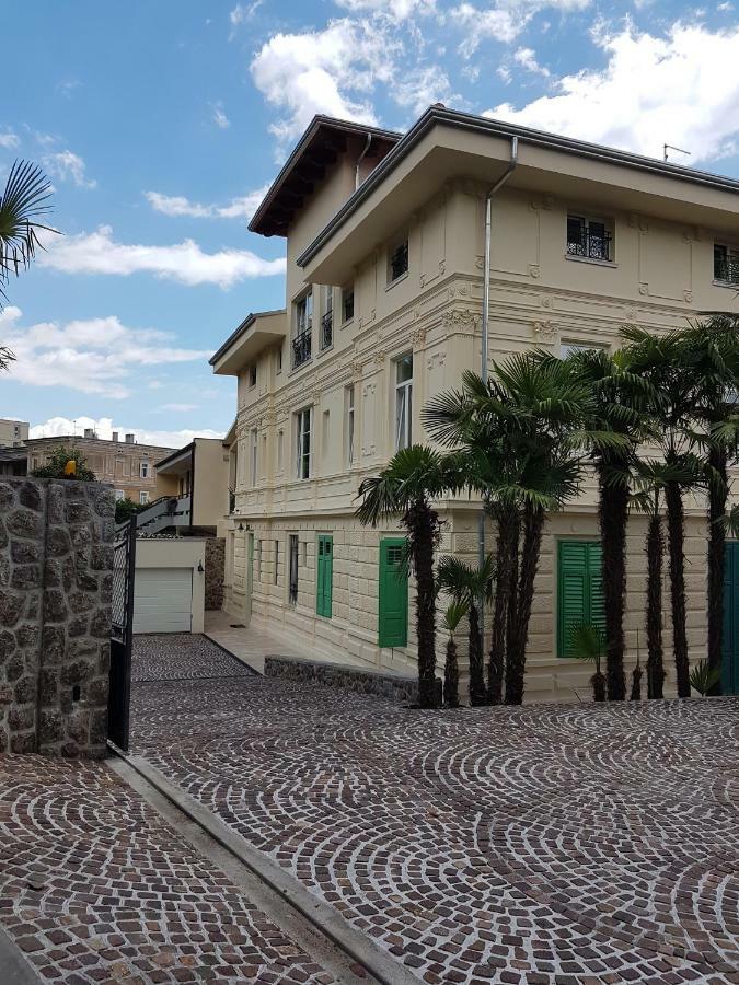 Villa Elizabeta Apartments Abbázia Kültér fotó